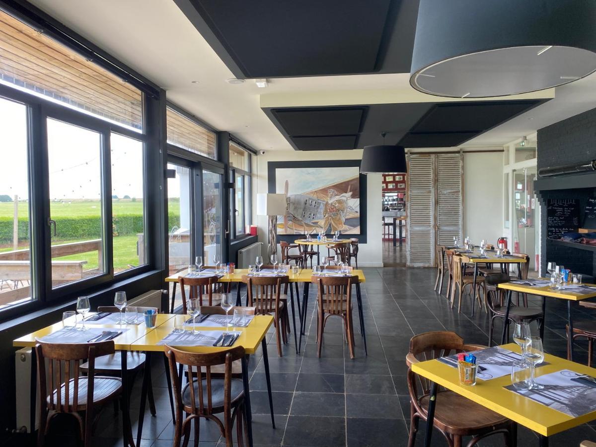 Logis Hotel & Restaurant De L'Aerodrome De La Baie De Somme Buigny-Saint-Maclou Buitenkant foto